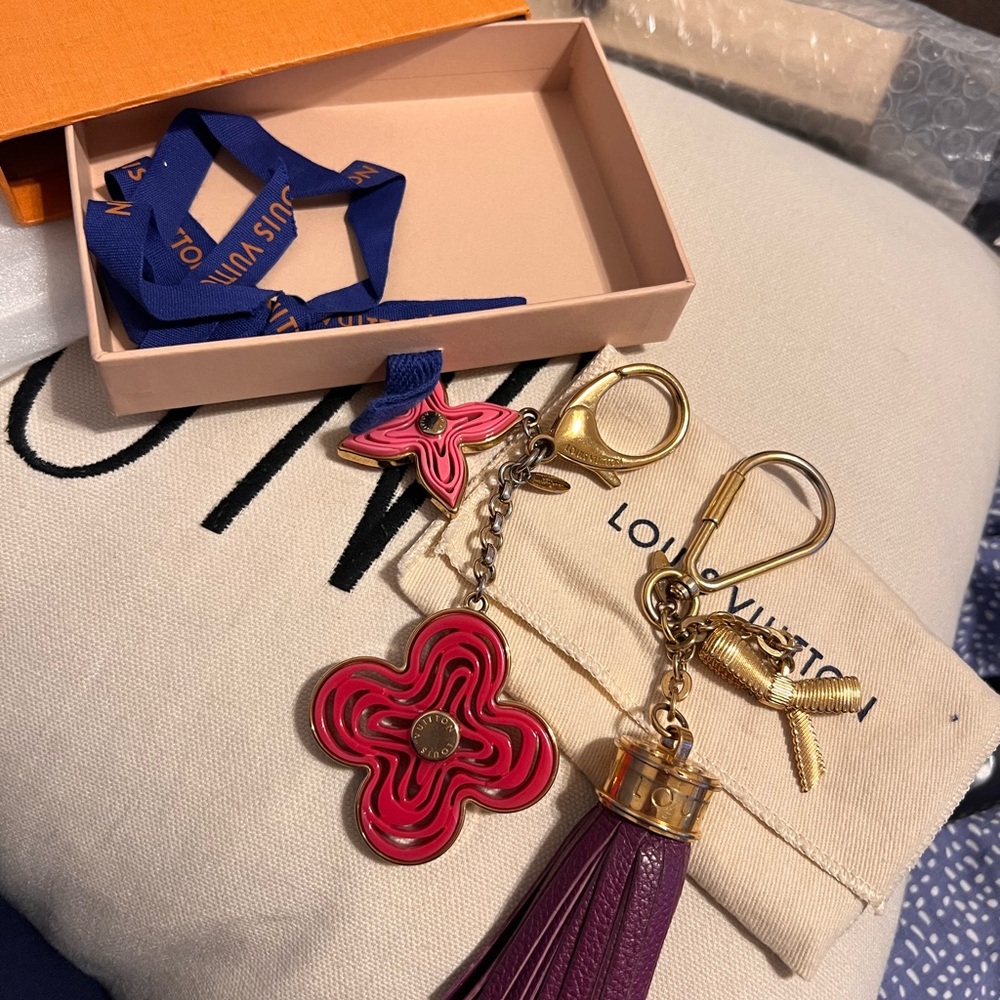 Louis Vuitton Pink and Purple Floral Key Holder
